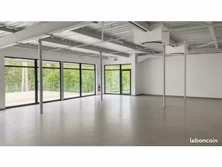 bureaux 450 m² porcelette