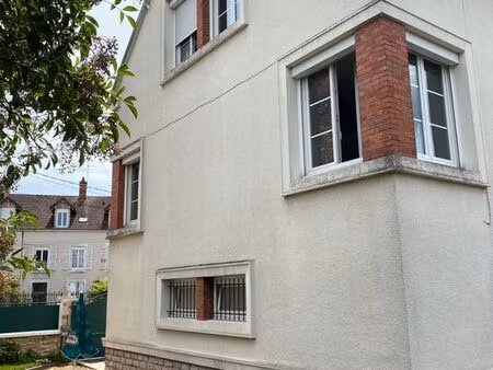 5 chambres - maison nevers .160000