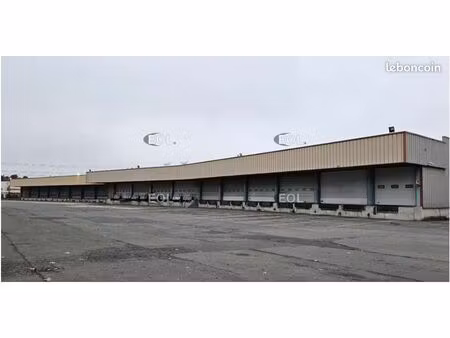 local industriel 7 050 m²