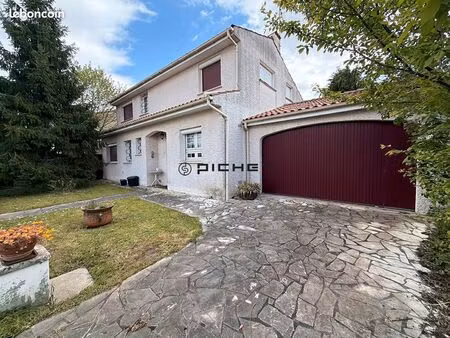 maison 6 pièces 160 m²