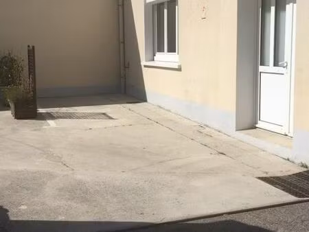 maison 2 pièces 64 m²