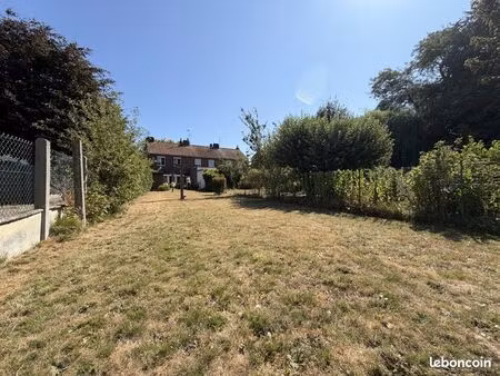 maison 4 pièces 75 m²