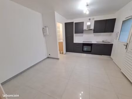 appartement 2 pièces avec 70m² de terrasse + jardin