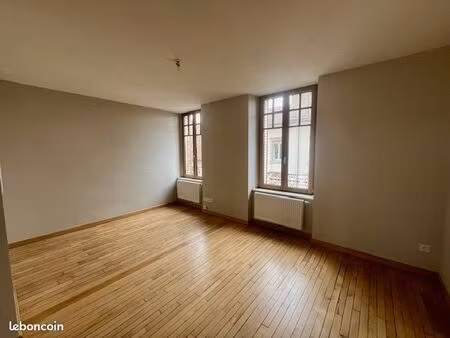 appartement 3 pièces 49 m²