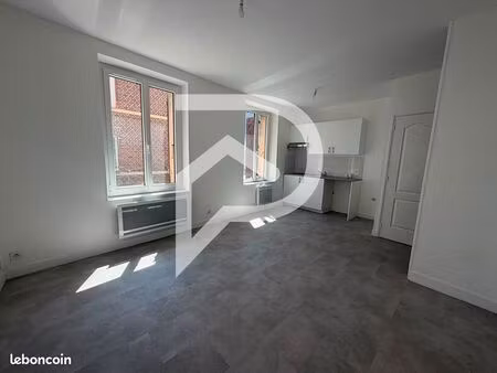 studio 1 pièce 22 m²
