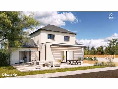 maison 121.54 m² avec terrain à distre (49)