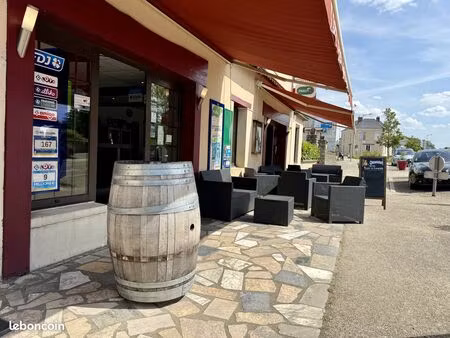 fonds de commerce 450 m² durtal