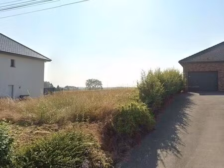 terrain 500 m² fressies