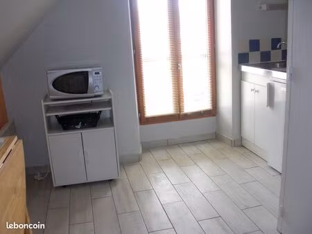 a louer studio étudiant st sylvain d'anjou - angers - près st aubin la salle et des divers