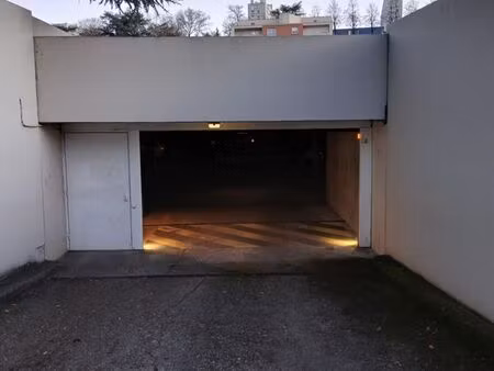 garage sécurisé quartier lecoq
