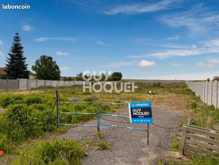 terrain 1 910 m² cantin