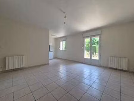 location appartement 3 pièces à mûrs-erigné (49610) : à louer 3 pièces / 51m² mûrs-erigné