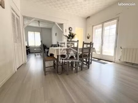 maison 6 pièces 104 m²