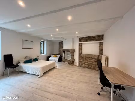 longère 6 pièces 126 m²
