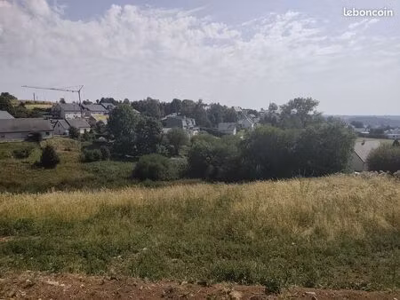 terrain 699 m² la tour-d'auvergne