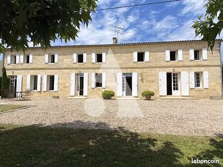 longère 11 pièces 349 m²