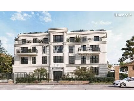 bureaux 58 m²