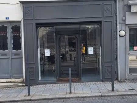 boutique location