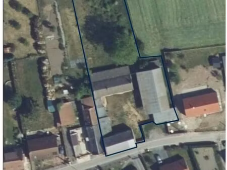 corps de ferme à vendre