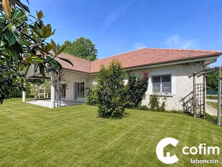 maison 5 pièces 115 m²