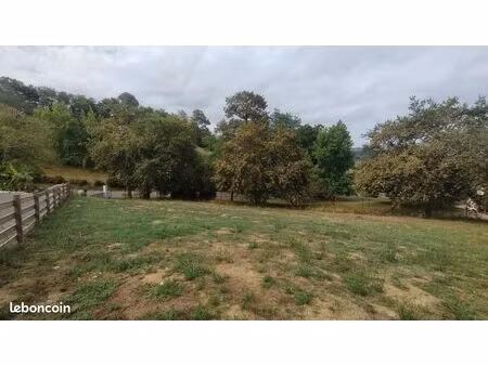 terrain 1 343 m² sames