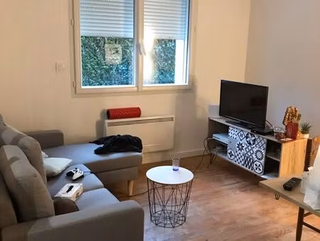 appartement t2 40m2 proche hôpital et université