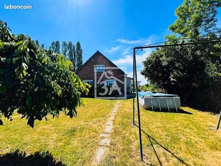 maison 8 pièces 196 m²