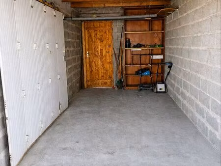 garage 14m² avec jardin 100m²