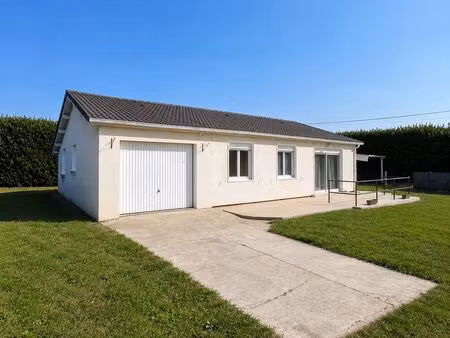 maison de 80 m2 avec garage et hangar sur terrain de 1182 m2