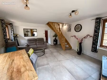 longère 4 pièces 95 m²