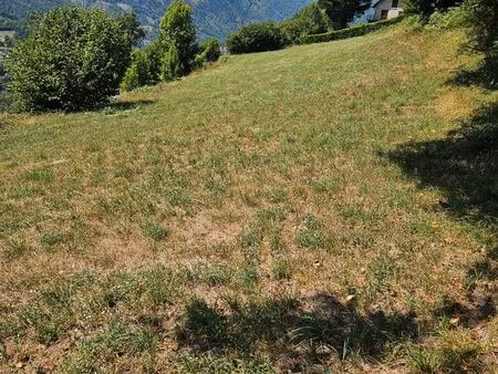 terrain sur aas