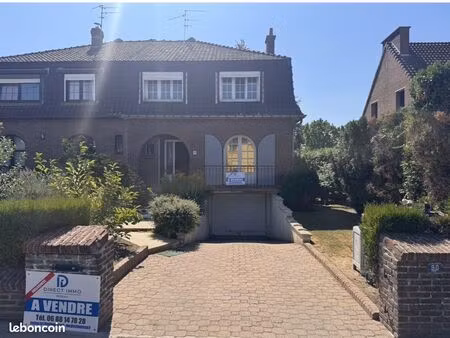 maison 6 pièces 120 m²