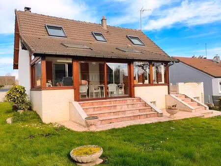 pavillon 5 pièces 104 m²