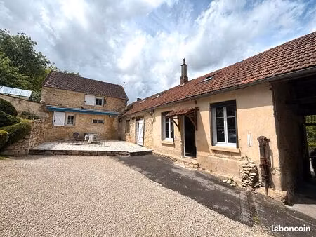 maison 7 pièces 135 m²