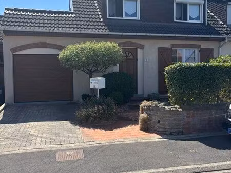 wavrin – maison semi-mitoyenne de 107 m² avec jardin  véranda et double garage
