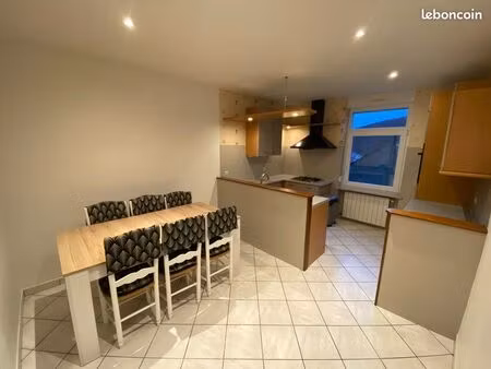 bel appartement t4 de 67m2 en duplex rénové en 2023