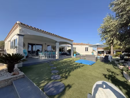 maison de luxe à vendre à argeliers
