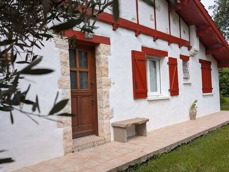 maison basque de caractère – lahonce (10 min d'ametzondo)