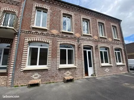 immeuble 250 m² chambly