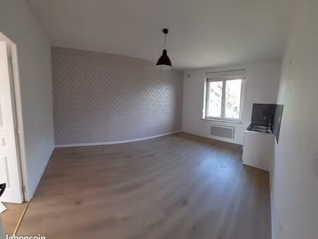 appartement 3 pièces 55 m² 500