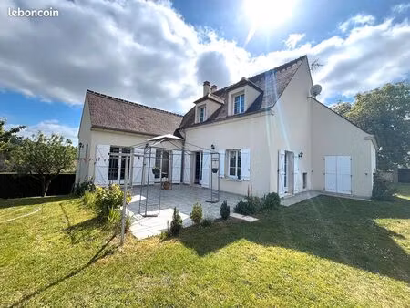 pavillon 7 pièces 183 m²