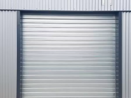 box / garage 18m²