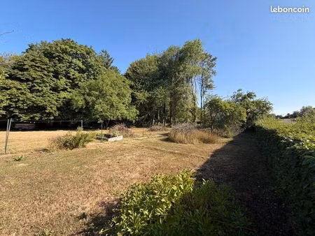terrain constructible pernes