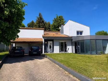 maison – orcines – vue puy-de-dôme – 182 m²
