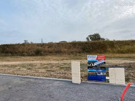 terrain 594 m² sallaumines
