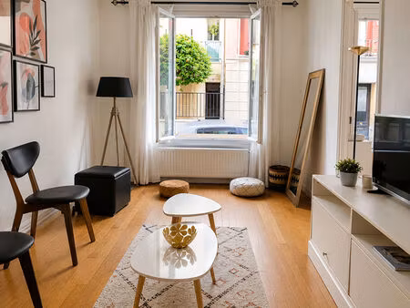 appartement 3 pièces de 52 m² au calme