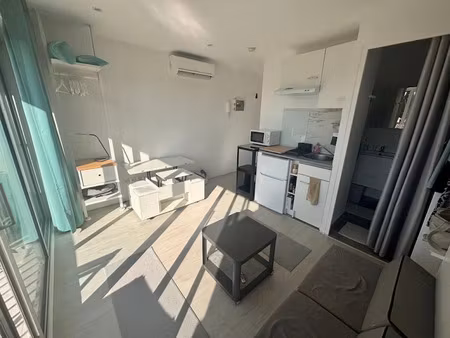 location meublée appartement 1 pièce 15.84 m² à montpellier (34000)  583 €
