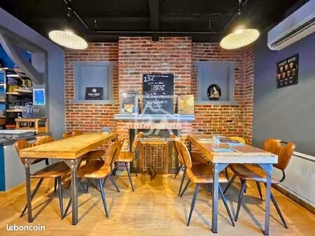 restaurant 150 m²