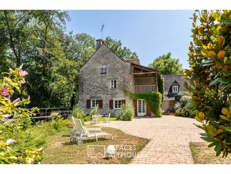 moulin de caractère réinventé en vallée de la sarthe