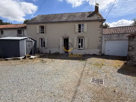 maison à la campagne avec 4 chambres